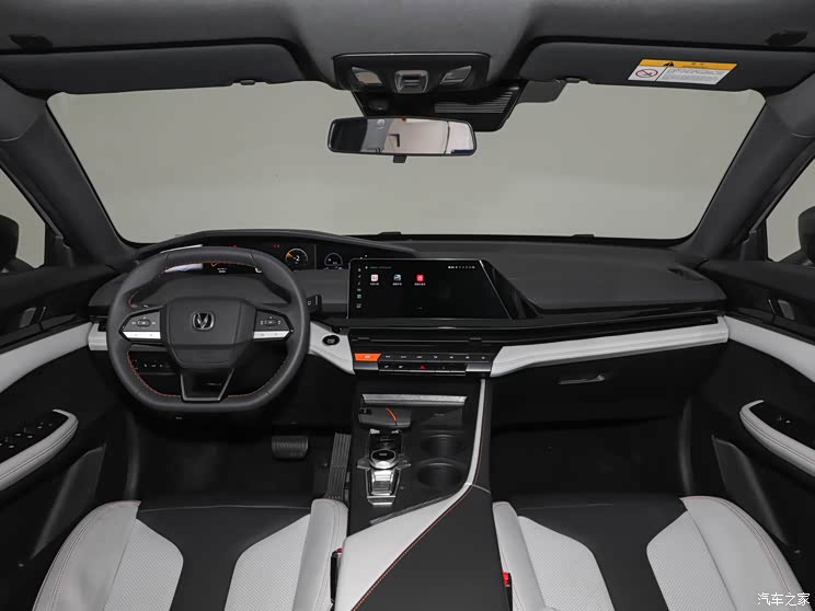 長安汽車 長安UNI-V 智電iDD 2024款 藍(lán)鯨智電iDD 136km 智尊型 長安汽車 長安UNI-V 智電iDD 2024款 藍(lán)鯨智電iDD 136km 智尊型