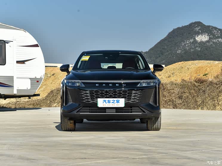 星途 星途瑤光新能源 2024款 兩驅(qū) 標(biāo)準(zhǔn)續(xù)航版 星途 星途瑤光新能源 2024款 兩驅(qū) 標(biāo)準(zhǔn)續(xù)航版