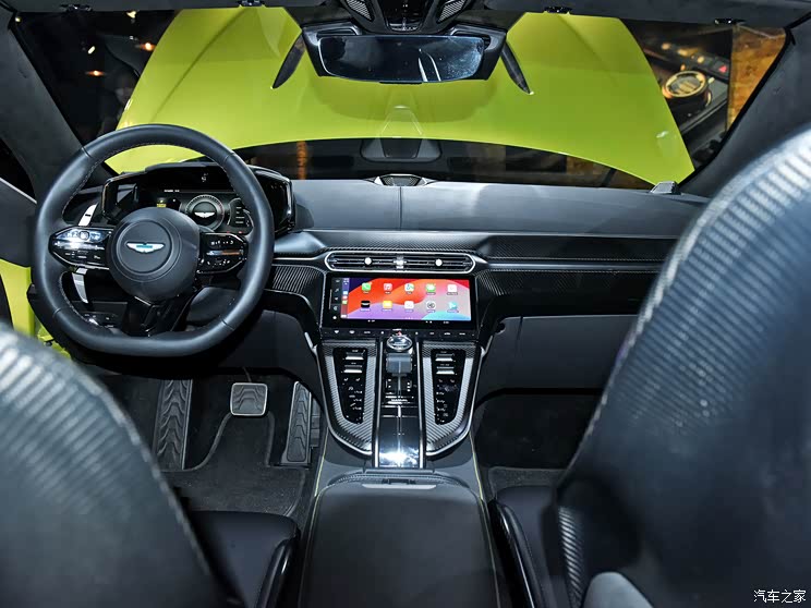 阿斯頓?馬丁 V8 Vantage 2024款 4.0T V8 Coupe 阿斯頓?馬丁 V8 Vantage 2024款 4.0T V8 Coupe