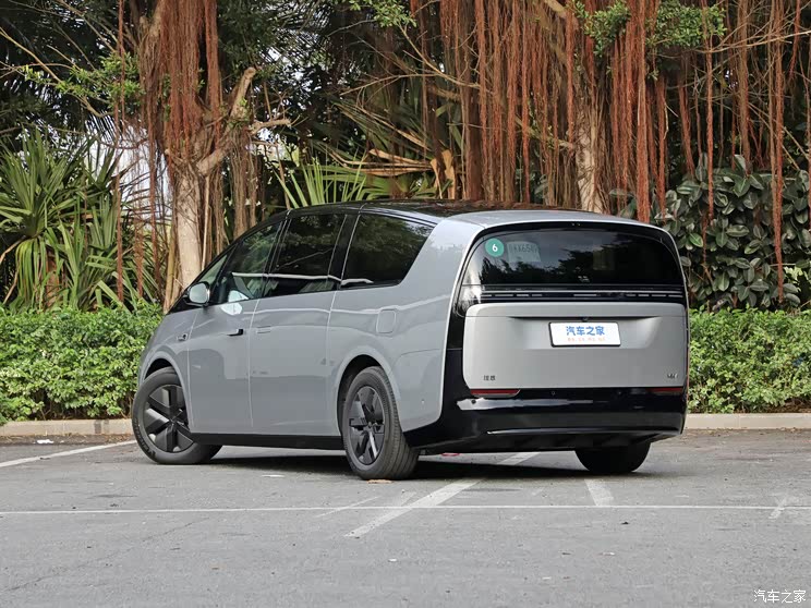 理想汽車 理想MEGA 2024款 Max 理想汽車 理想MEGA 2024款 Max