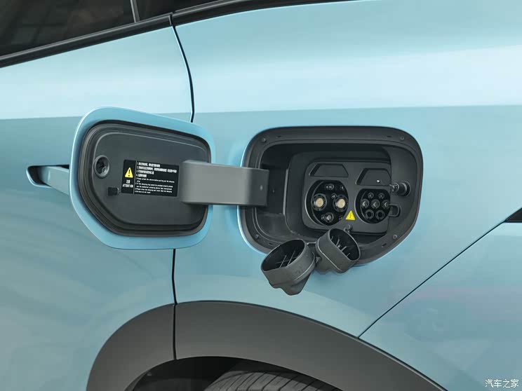 深藍(lán)汽車 深藍(lán)S07 2024款 520Max 乾??智駕ADS SE純電版 深藍(lán)汽車 深藍(lán)S07 2024款 520Max 乾??智駕ADS SE純電版