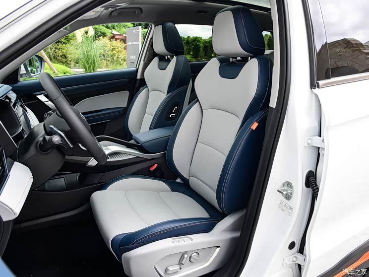 吉利汽车 博越 2022款 博越X 高配版 吉利汽车 博越 2022款 博越X 高配版