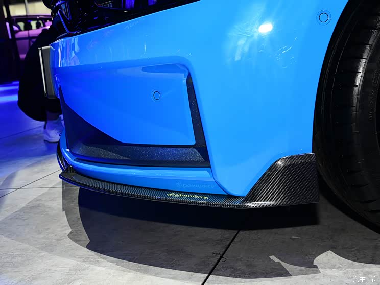 领克 领克03 2022款 03+ Cyan 定制版 售23.68万起 领克03+Cyan定制版上市