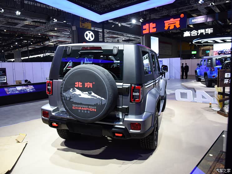 北京越野 北京BJ40 2021款 2.0T 自动环塔冠军版 北京越野 北京BJ40 2021款 2.0T 自动环塔冠军版