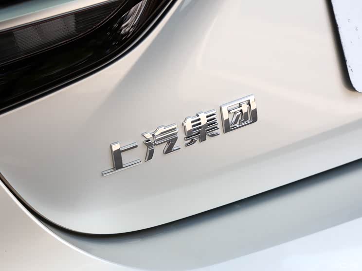 上汽集团 R汽车 ER6 2021款 新动版 620km 智行版 上汽集团 R汽车 ER6 2021款 新动版 620km 智行版