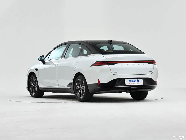 小鵬汽車 小鵬P5 2021款 600P 小鵬汽車 小鵬P5 2021款 600P