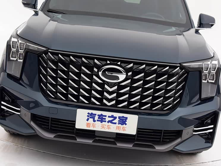 广汽乘用车 传祺GS8 2022款 领航系列 2.0TGDI 四驱豪华智联版(七座) 揽月/星越L等 2021最难忘的SUV(上)