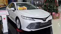2021款丰田凯美瑞到店实拍,看到这颜值和内饰,还想啥本田雅阁