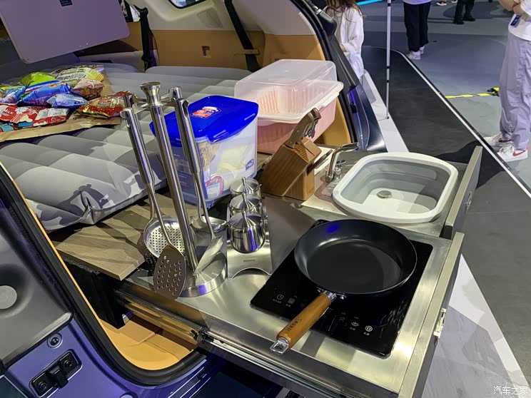 针对不同场景 捷途四款出行改装车亮相