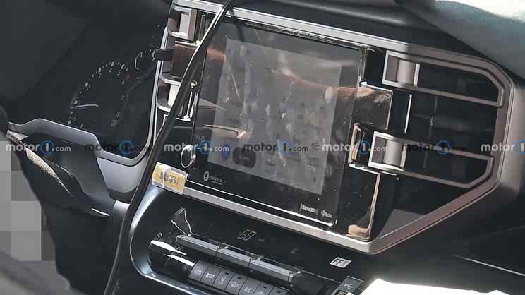 设计较为传统 全新坦途内饰谍照曝光