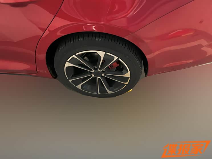 疑似特别版新车型 吉利星瑞谍照曝光