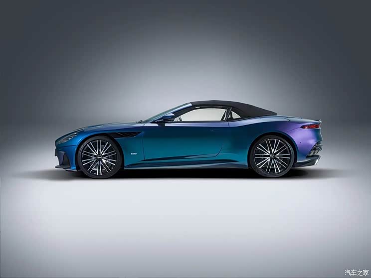 2021粤港澳车展:阿斯顿·马丁DBS定制版