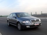 󵼡1.8T