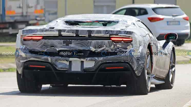 最快年内发布 法拉利296 GTB敞篷版谍照