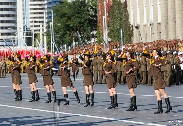 【说客】点评北朝鲜劳动党成立70周年阅兵装