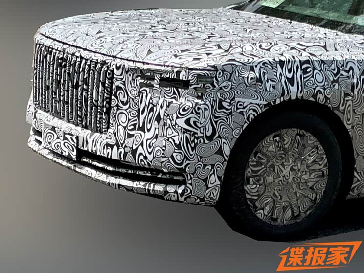 依然大尺寸 全新红旗L5换代车型谍照