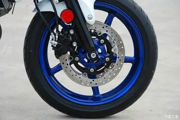 【说客】女生节推荐一台最适合女生骑的重型机