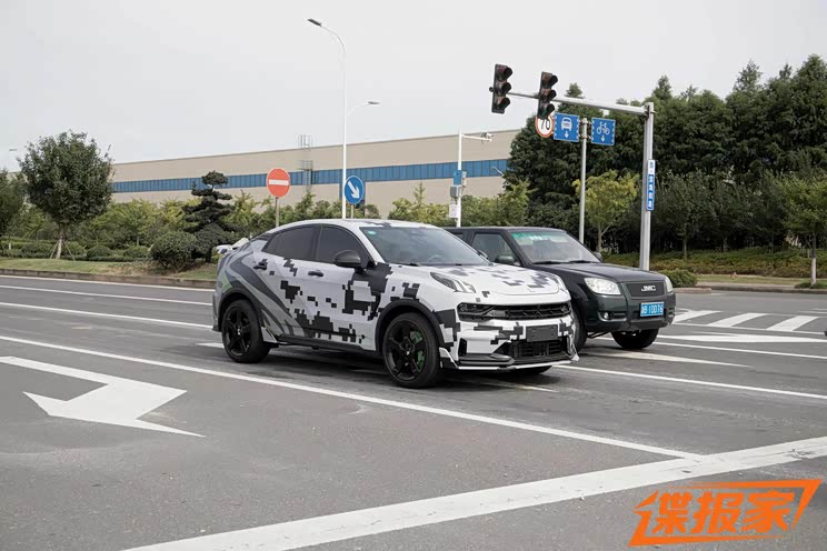 外观更显战斗范儿 领克05+路试谍照曝光