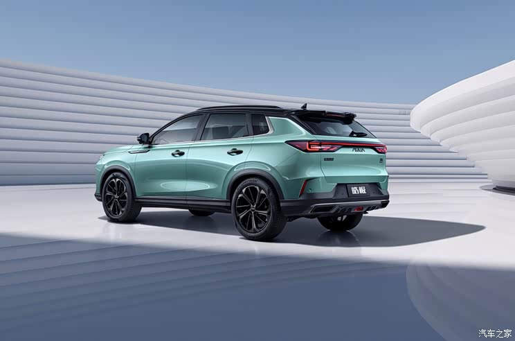 马赫双擎加持  东风风神皓极首发亮相