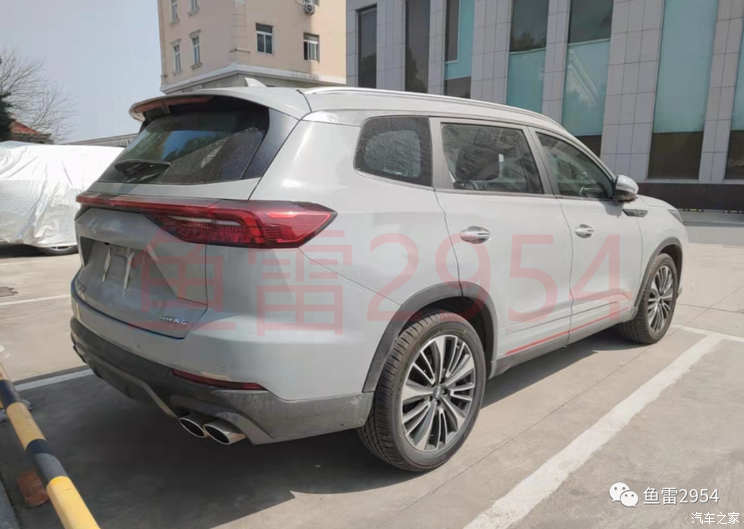 四驱系统加持 奇瑞瑞虎8 PRO谍照曝光