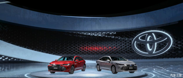 售价19.98万起 新款丰田亚洲龙正式上市