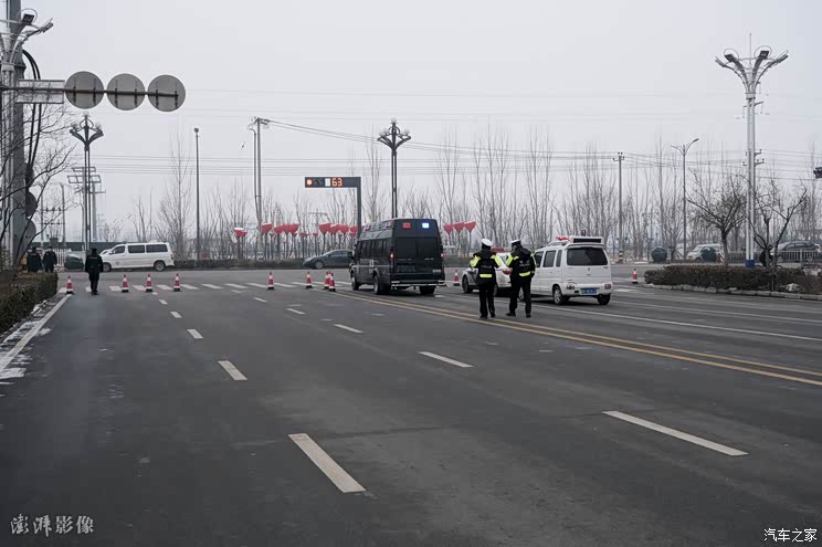 北京部分公交线路和地铁站限时运营调整