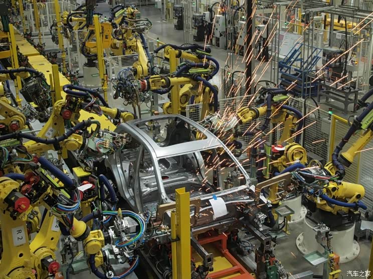 上汽乘用车郑州基地发动机二期项目开工