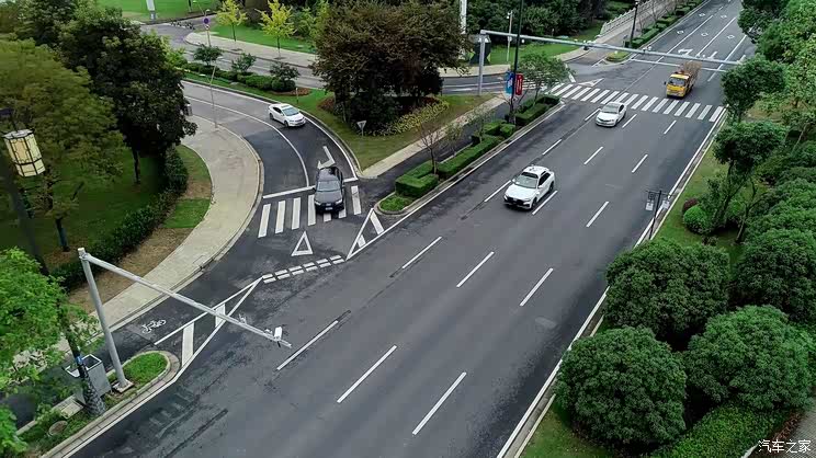 V2X+L4自动驾驶 奥迪展示车联网新技术