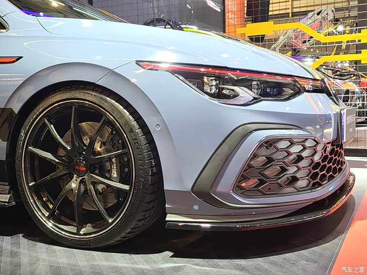 中国国际汽车改装展:高尔夫GTI定制版