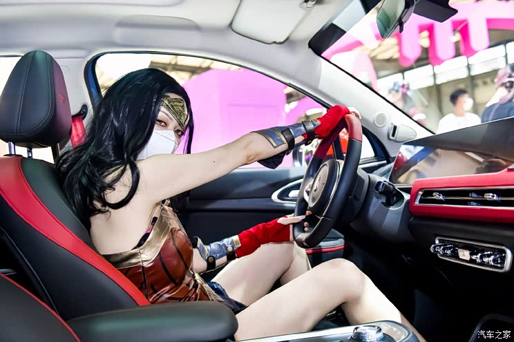 参加China Joy 车企就能拥抱年轻人了？