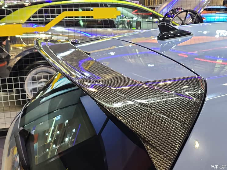 中国国际汽车改装展:高尔夫GTI定制版