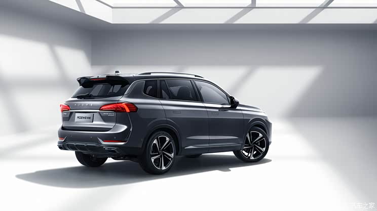 新设计语言 新款荣威RX5 MAX即将发布