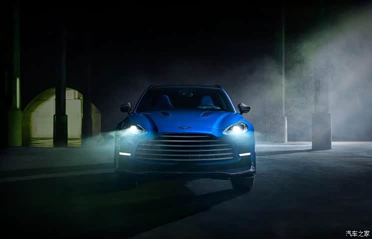 高性能版 阿斯顿·马丁DBX 707官图发布