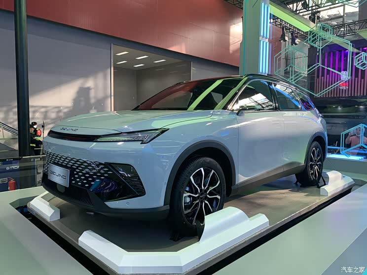 2021广州车展：北京全新SUV魔方发布