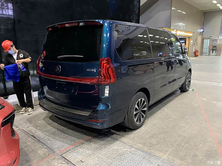 风行M7自动挡车型将于12月份正式上市