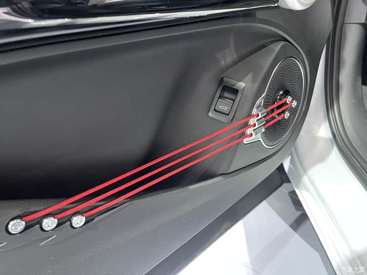 2021广州车展：比亚迪元PLUS内饰亮相