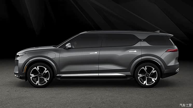 洛杉矶车展亮相 VinFast推VF e35/e36