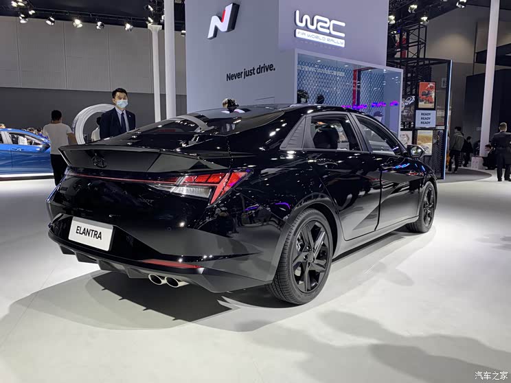 2021广州车展:伊兰特黑骑士限量版亮相