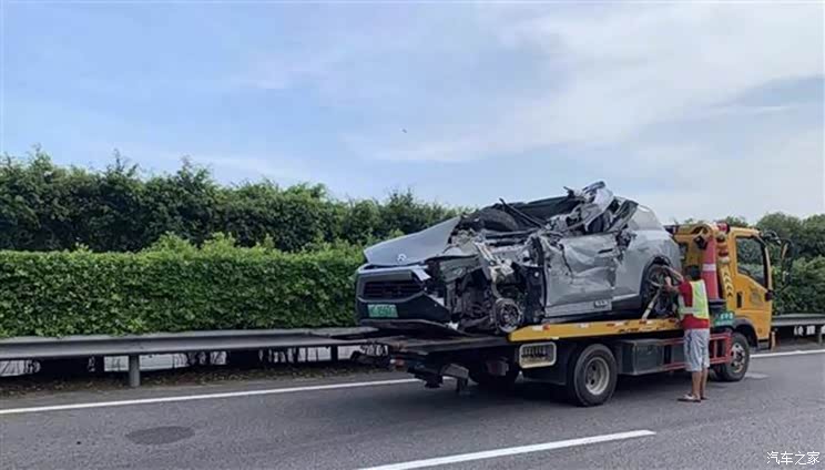 蔚来车主车祸去世 曾创立多个知名品牌