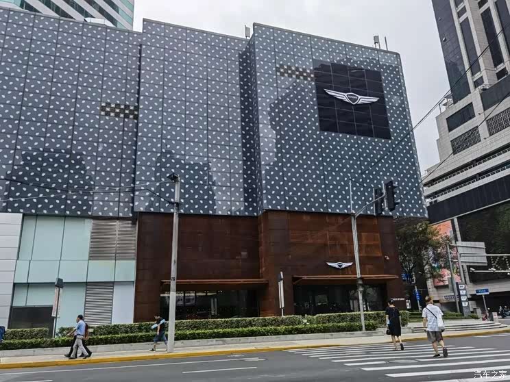 在华重启进口车业务 通用这次不靠上汽