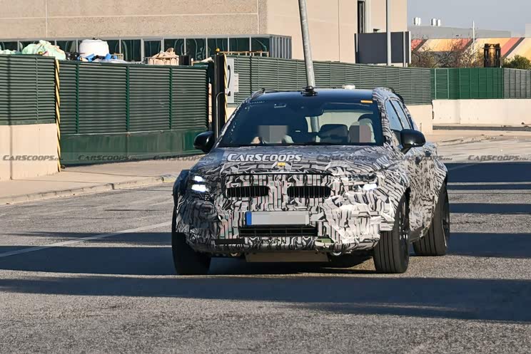 定位电动轿跑SUV Polestar 4谍照曝光