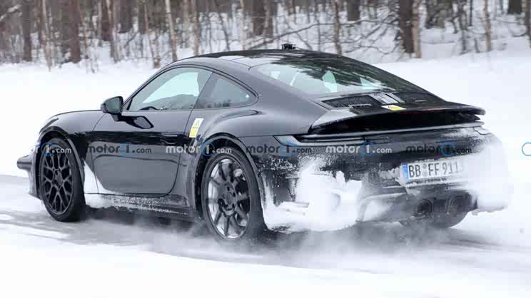2023年推出 保时捷911 Hybrid谍照曝光