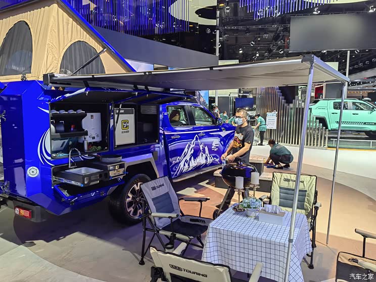 2021成都车展:长城旅装炮新涂装亮相