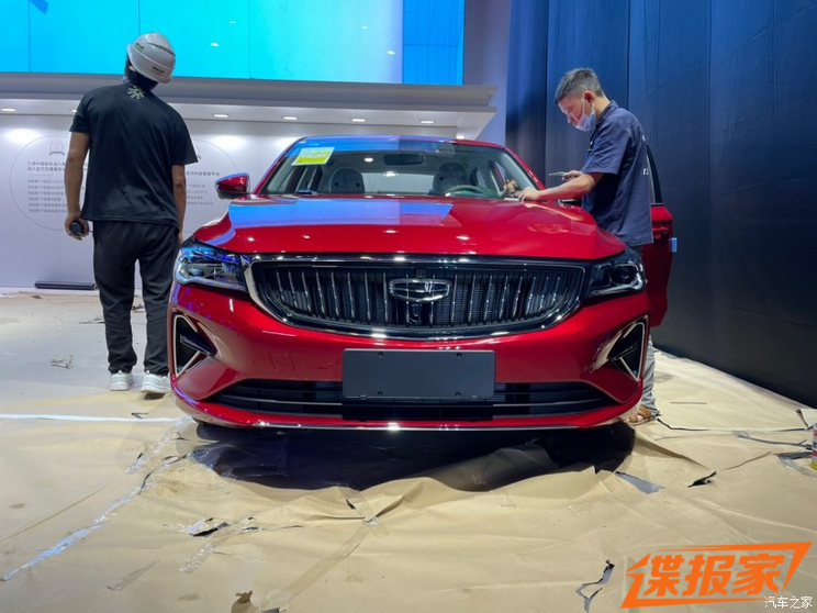 2021成都车展探馆:全新帝豪现身车展