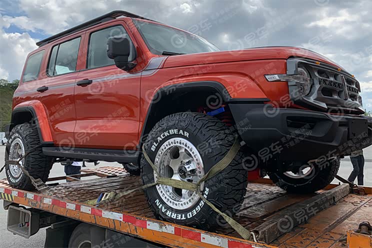 2021成都车展探馆:坦克300改装版曝光