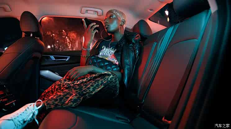 慕尼黑车展首秀 雷诺Mobilize Limo官图