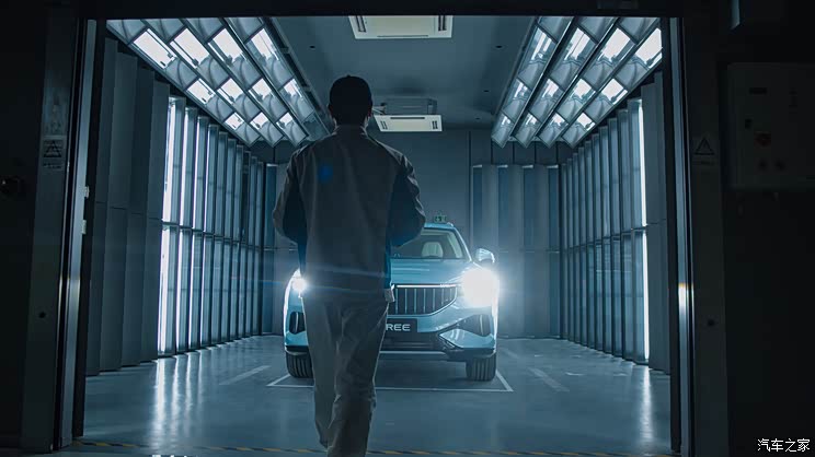 走进岚图工厂  看不见的地方决定品质