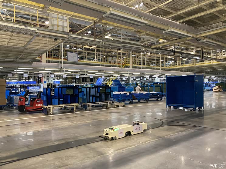 走进岚图工厂  看不见的地方决定品质