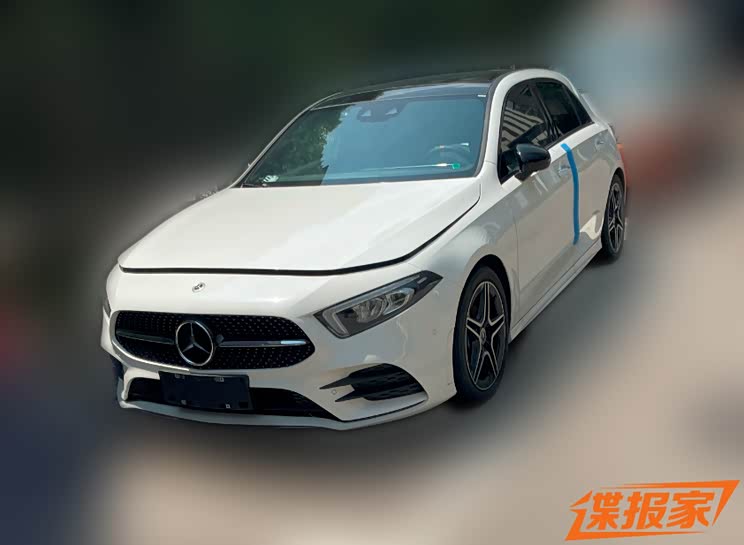 有望年内亮相 新款奔驰A级两厢谍照曝光