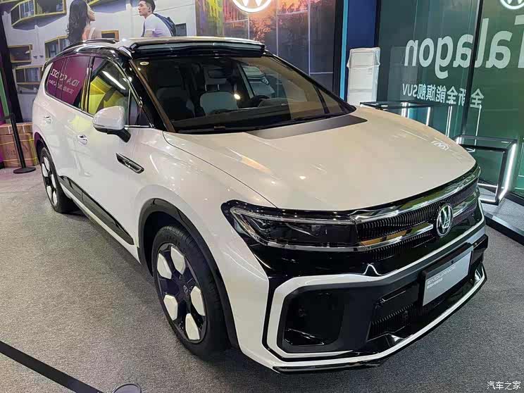 2021成都车展:揽境永恒探索版亮相